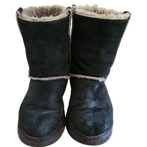 UGG Australia Black Suede‎ Sheepskin Lined Boots Womens Size 11 Pre-owned